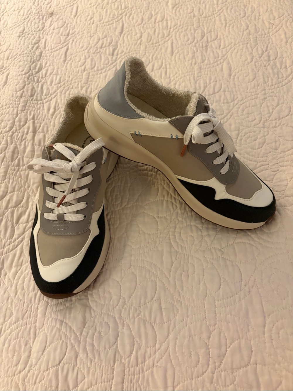 Taos Footwear Gray, White & Black Women's Lace-Up Sneakers with Tan Accents - Picture 2 of 3